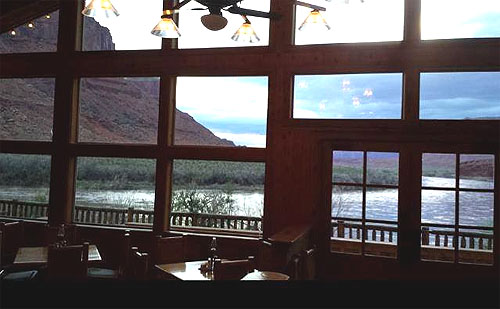 Cowboy Grill - Red Cliffs Lodge Picture
